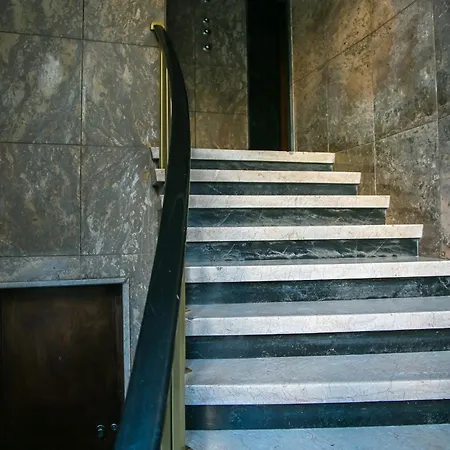 Near Principe Real & Avenida Da Liberdade - Ttl308 Lissabon