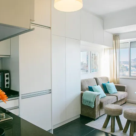 Apartment Acolhedor Com Vista Castelo De Sao Jorge - Ttl308 Lisbon